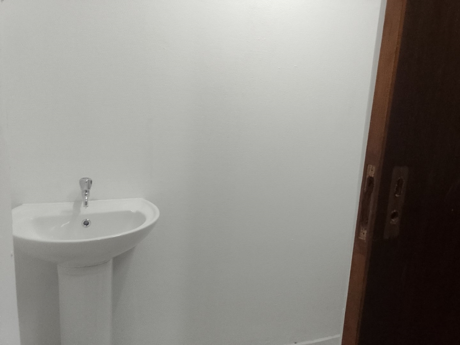 To Let commercial Property for Rent in George Central Western Cape